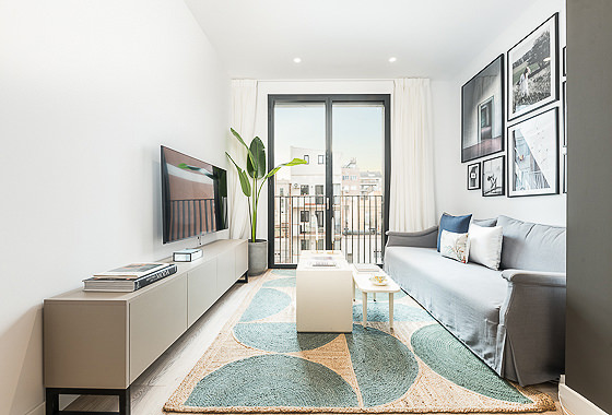 Luxury apartment rentals Barcelona - Villarroel VIII 