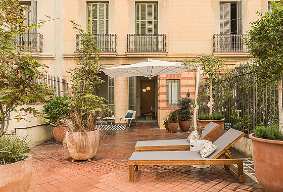 Luxury apartment rentals Barcelona - Ali Bei I
