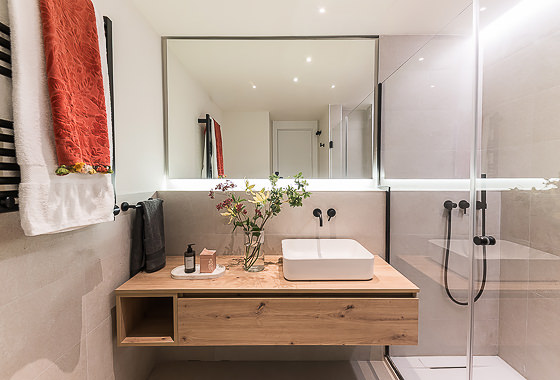 BATHROOMS Colomer XL