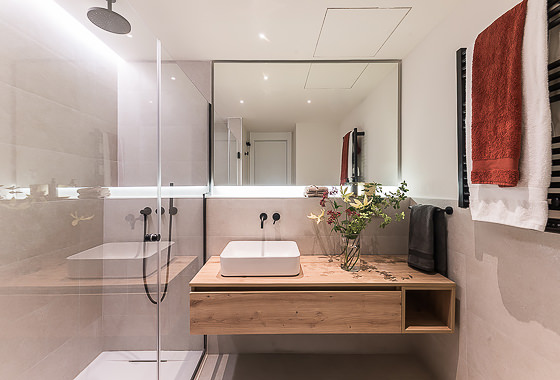 BATHROOMS Colomer XLI