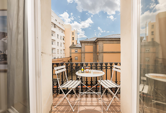 Luxury apartment rentals Madrid - Tutor II