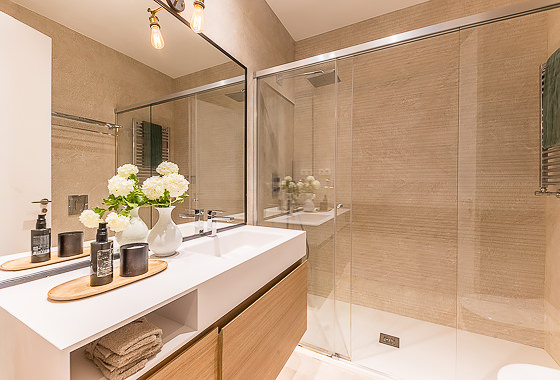 BATHROOMS Columela II