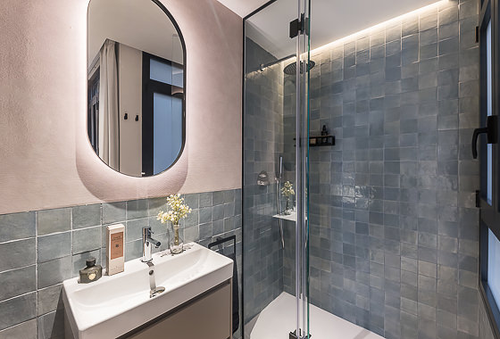 BATHROOMS Picasso II 