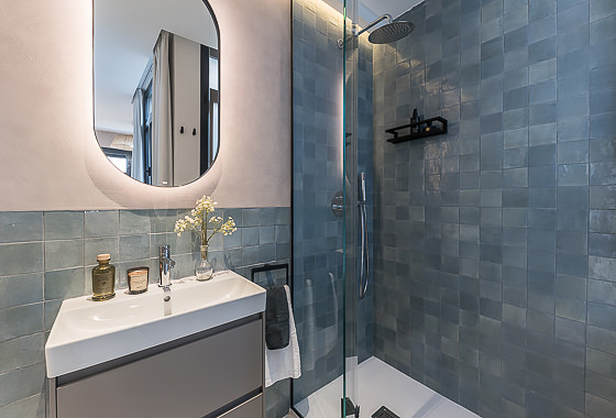 BATHROOMS Picasso III 