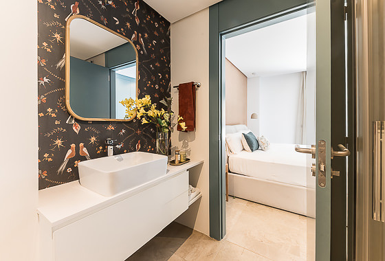 BATHROOMS Alcalde Moreno Torres I