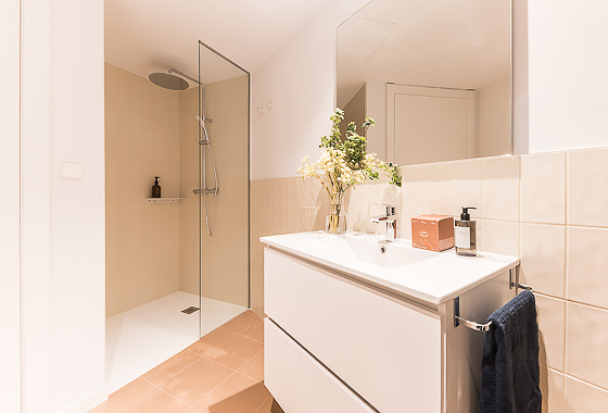 BAÑOS Oasis Rambla II