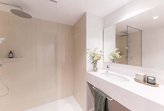 BATHROOMS Oasis Rambla XXII