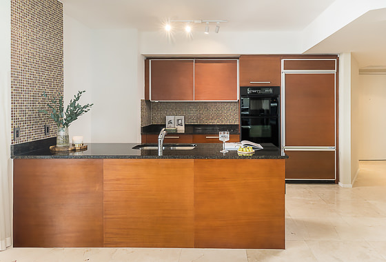 KITCHEN Beach Club II Tower II ID0037