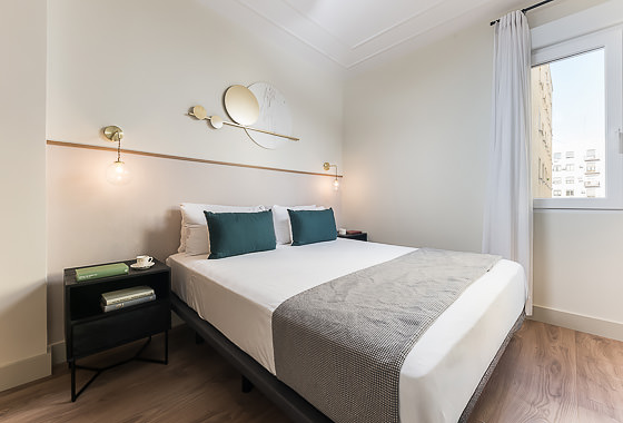 BEDROOMS Doctor Castelo L