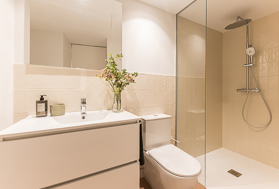 BAÑOS Oasis Rambla IV