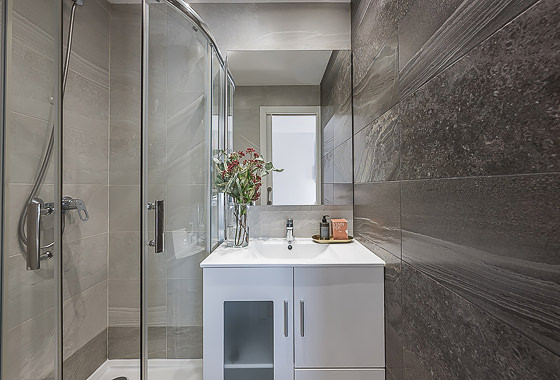 BATHROOMS Alberto Alcocer I