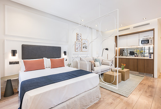 DORMITORIOS Victoria XVIII