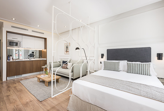 BEDROOMS Victoria XIX