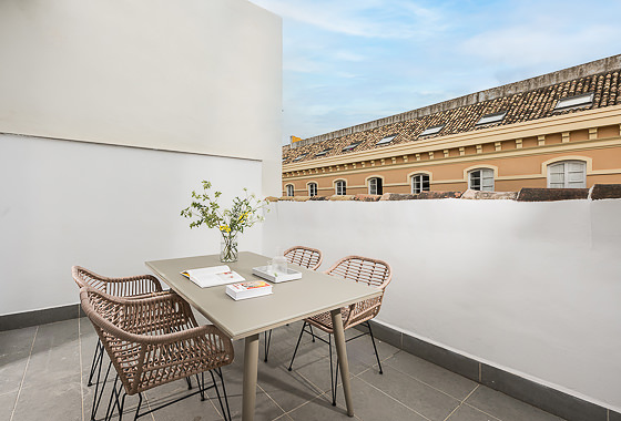 TERRACE Victoria XXII