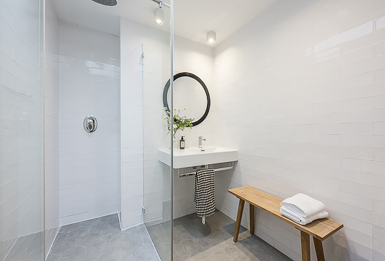 BATHROOMS Victoria XXII