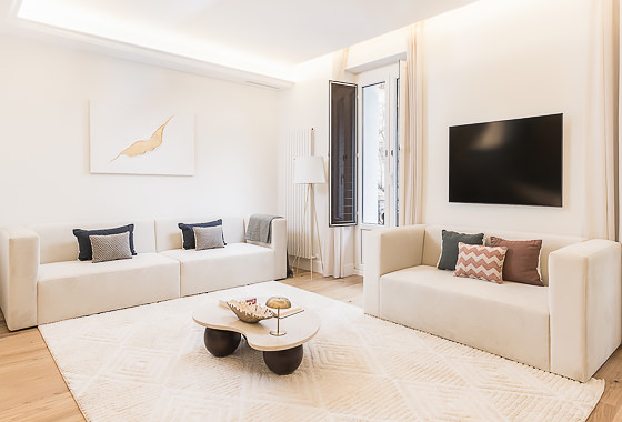 LIVING ROOM General Diaz Porlier VIII