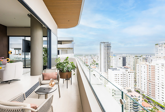 TERRACE Two Bedroom Residence - Skyline View - Upper Floor