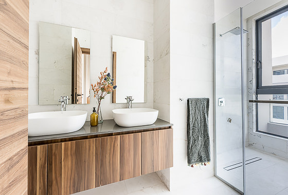 BATHROOMS Two Bedroom Residence - Skyline View