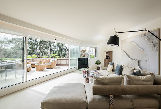 LIVING ROOM O'Donnell V