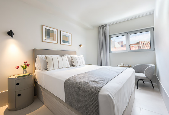 BEDROOMS María Zayas XXV