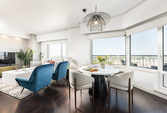 LIVING ROOM Torre Madrid XLII